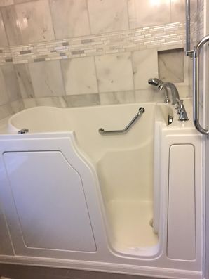 Accessible Bathtub in Shelby by Independent Home Products, LLC